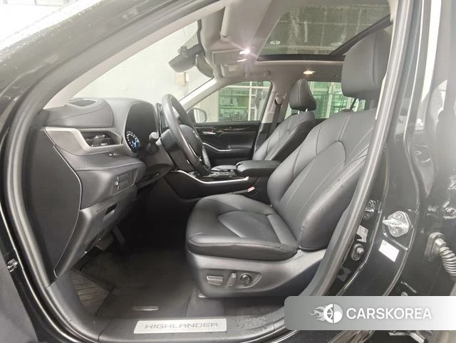 Toyota Highlander 2024 Черный из Китая, фото 2