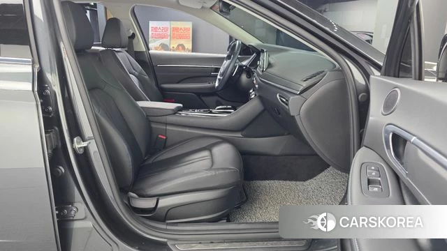 Hyundai Sonata (DN8) 2021 Серый из Кореи, фото 2