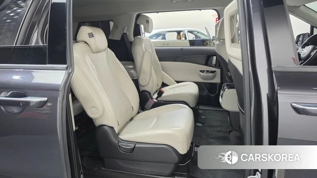 Kia Carnival 4th generation 2023 Серый из Кореи, фото 2