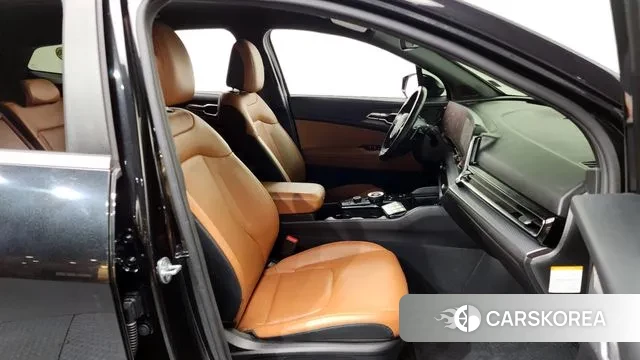 Kia Sportage 5th Generation Hybrid 2022 Черный из Кореи, фото 2