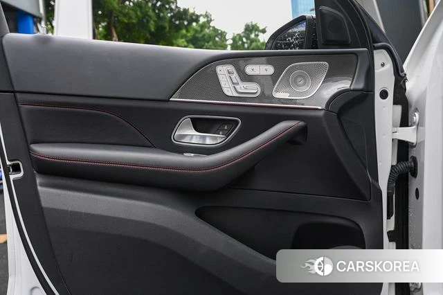 Mercedes-Benz GLE Coupe AMG 2022 Белый из Китая, фото 2