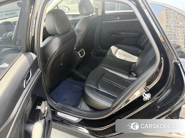 Kia K5 2021 Черный из Китая, фото 2