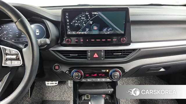 Kia The New K3 2nd generation 2022 Черный из Кореи, фото 2