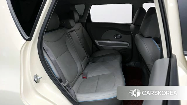 Kia Soul EV 2018 Белый из Кореи, фото 2