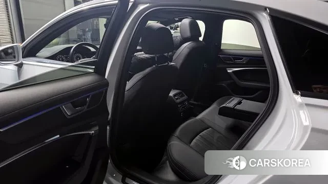 Audi A6 (C8) 2020 Белый из Кореи, фото 2