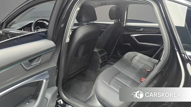 Audi A6 (C8) 2020 Черный из Кореи, фото 2