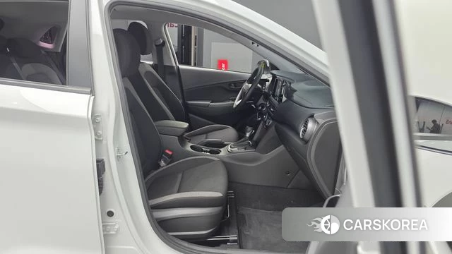 Hyundai Kona 2020 Белый из Кореи, фото 2