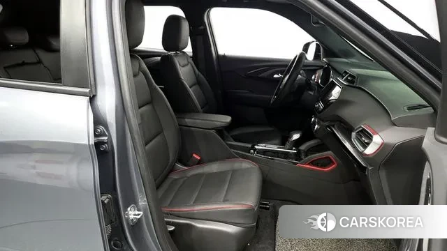 Chevrolet (GM Daewoo) Trailblazer 2021 Серый из Кореи, фото 2