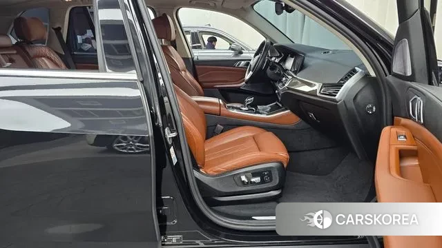 BMW X5 (G05) 2022 Черный из Кореи, фото 2