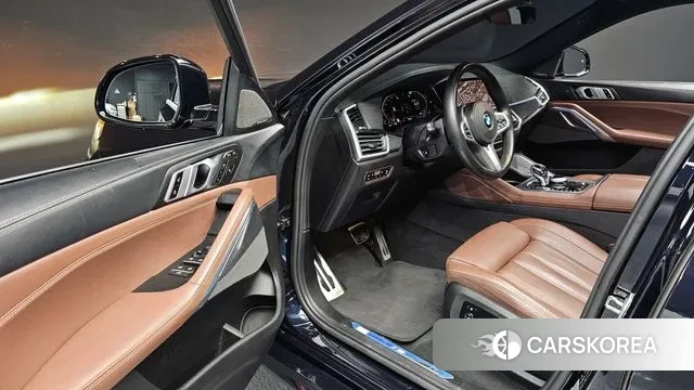 BMW X6 (G06) 2021 Черный из Кореи, фото 2