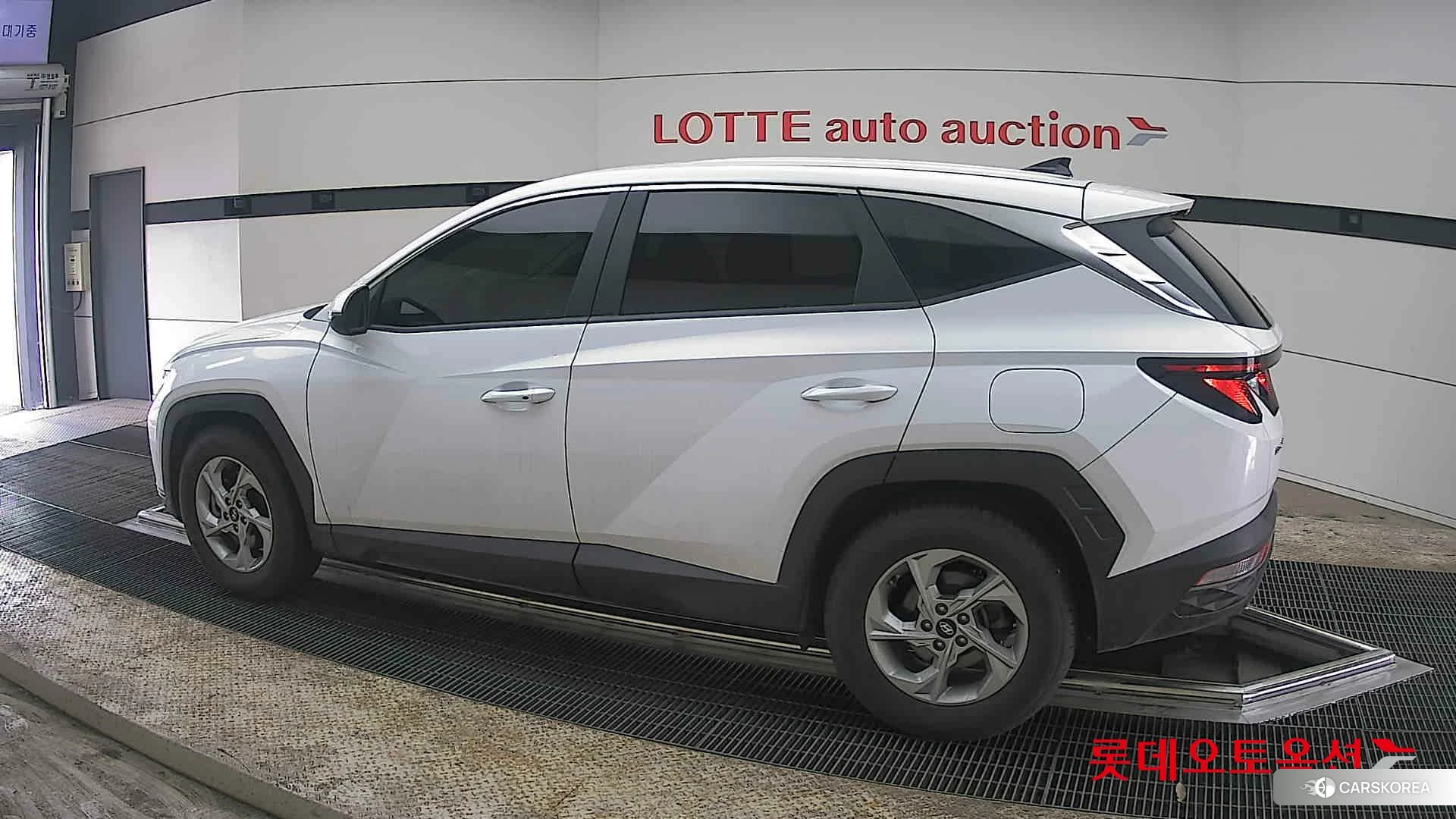 Hyundai Tucson 2022 Creamy White Pearl из Кореи, фото 2