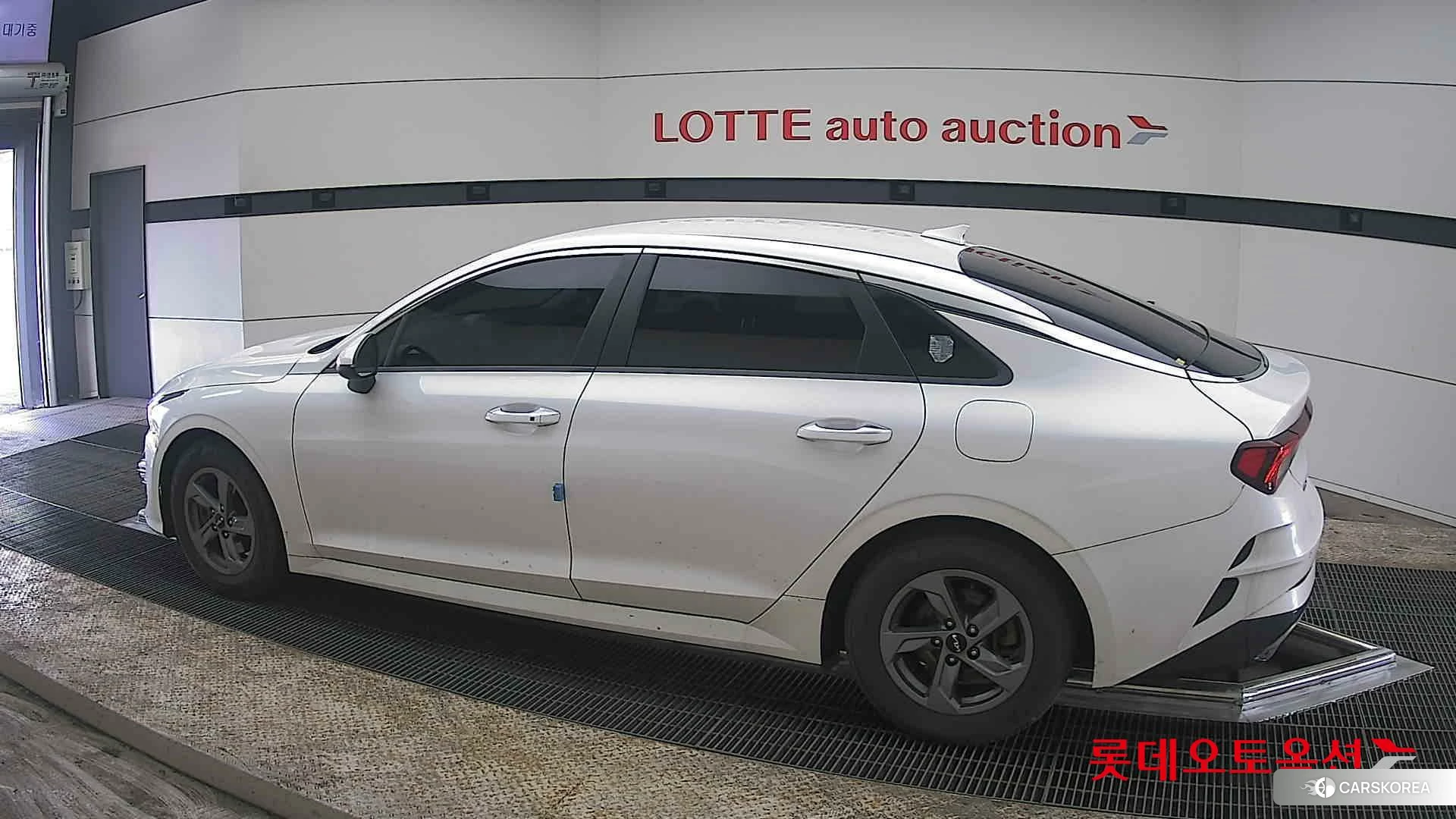 Kia K5 2022 Snow White Pearl (optional) из Кореи, фото 2