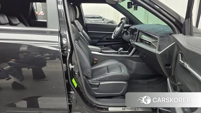 Ssangyong Torres 2022 Черный из Кореи, фото 2