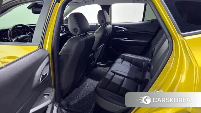 Chevrolet (GM Daewoo) Trax Crossover 2023 Желтый из Кореи, фото 2