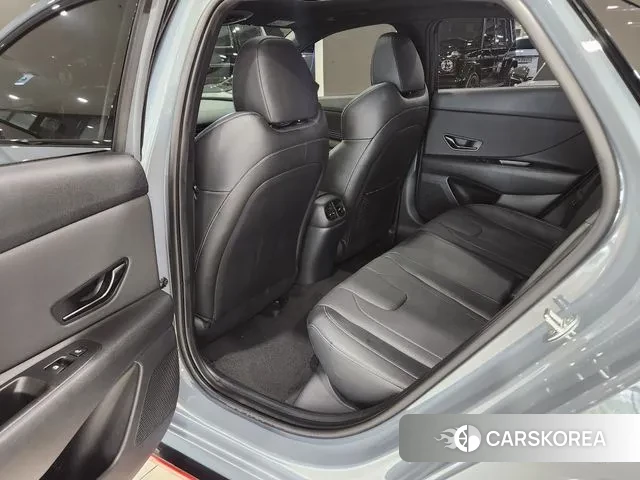 Hyundai Avante (CN7) 2022 Серебристо-серый из Кореи, фото 2