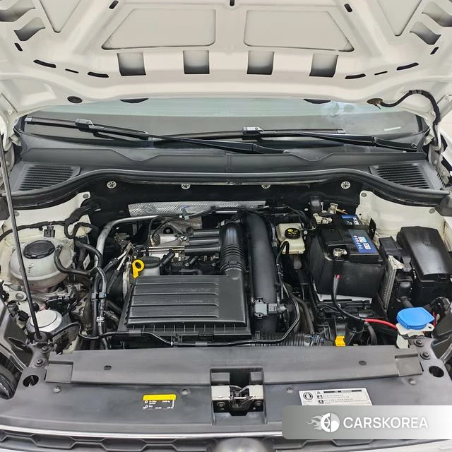 Volkswagen Tuyue 2022 Белый из Китая, фото 2