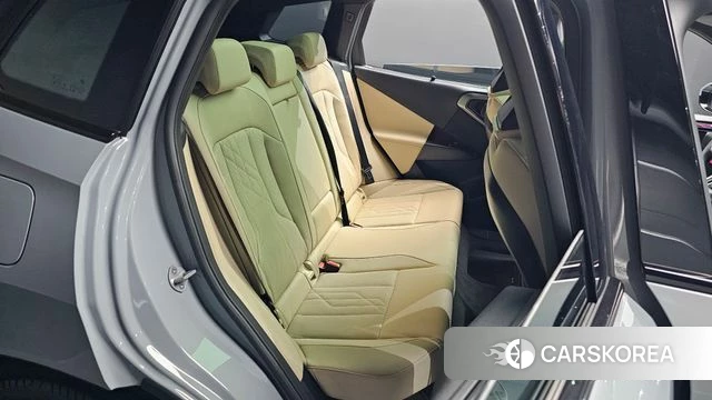 BMW X3 (G45) 2025 Светло-серебряный цвет из Кореи, фото 2
