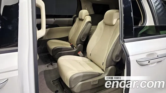 Kia Carnival 4th generation 2021 Белый из Кореи, фото 2