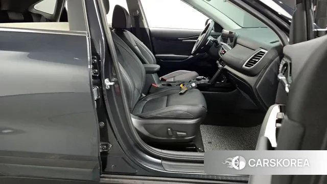 Kia The New Seltos 2024 Серый из Кореи, фото 2