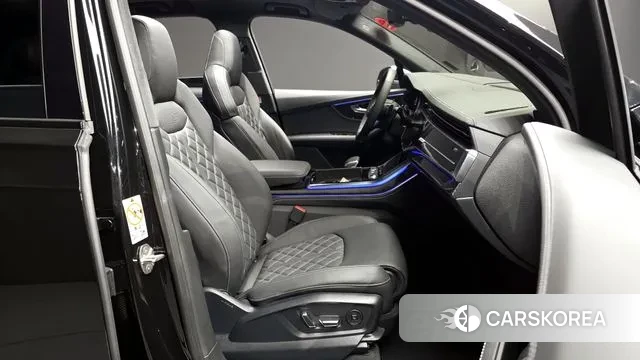 Audi SQ7 (4M) 2023 Черный из Кореи, фото 2