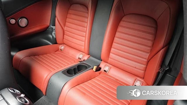Mercedes-Benz C-Class W205 2021 Белый из Кореи, фото 2