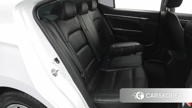 Hyundai The New Avante AD 2018 Белый из Кореи, фото 2