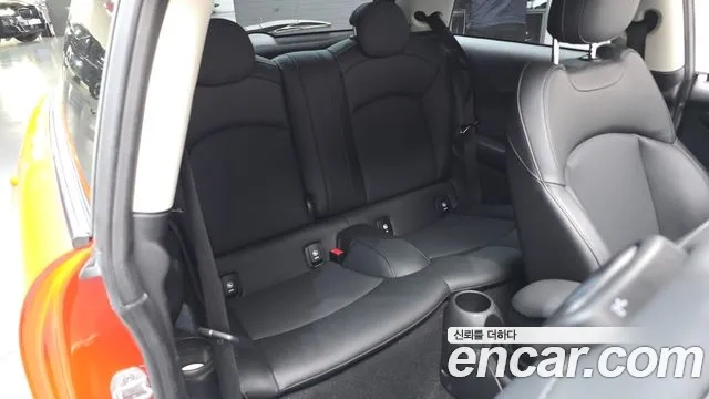 Mini Cooper 2021 Оранжевый из Кореи, фото 2