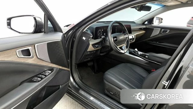 Kia K8 2023 Серый из Кореи, фото 2