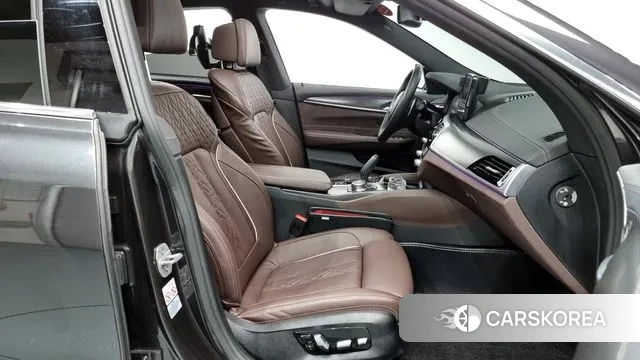 BMW 6 Series GT (G32) 2023 Серый из Кореи, фото 2