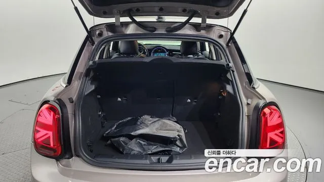 Mini Cooper S id 2702912 из Кореи 2