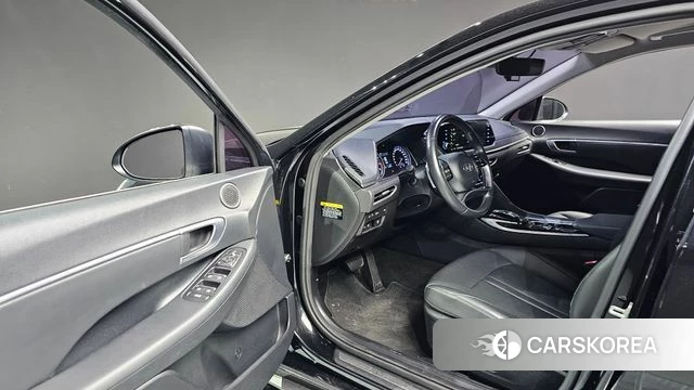 Hyundai Sonata (DN8) 2019 Черный из Кореи, фото 2