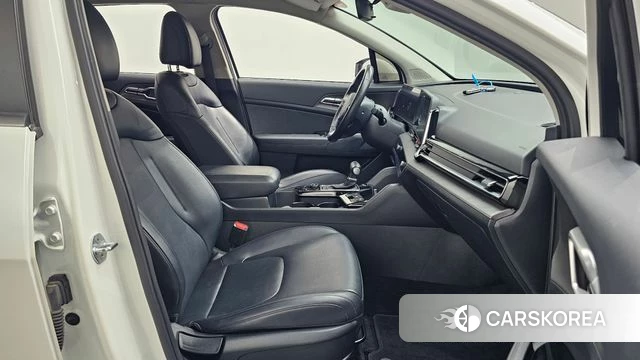 Kia Sportage 5th Generation 2022 Белый из Кореи, фото 2