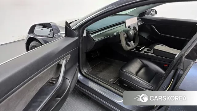 Tesla Model 3 2020 Серый из Кореи, фото 2