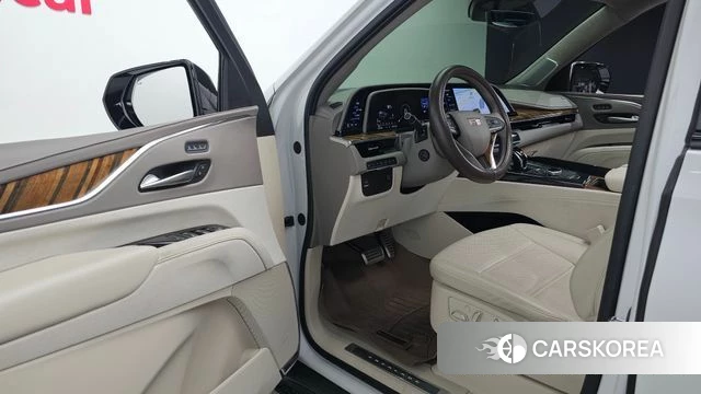Cadillac Escalade 5th Generation 2023 Белый из Кореи, фото 2