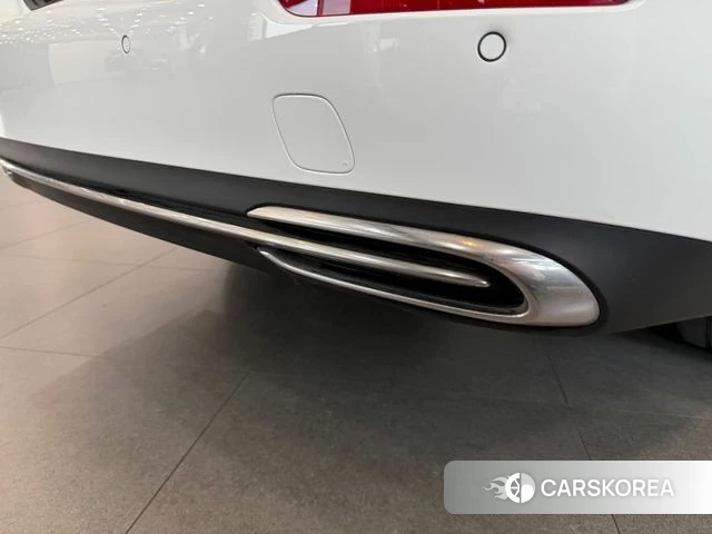 Mercedes-Benz E-Class W214 2024 Белый из Кореи, фото 2