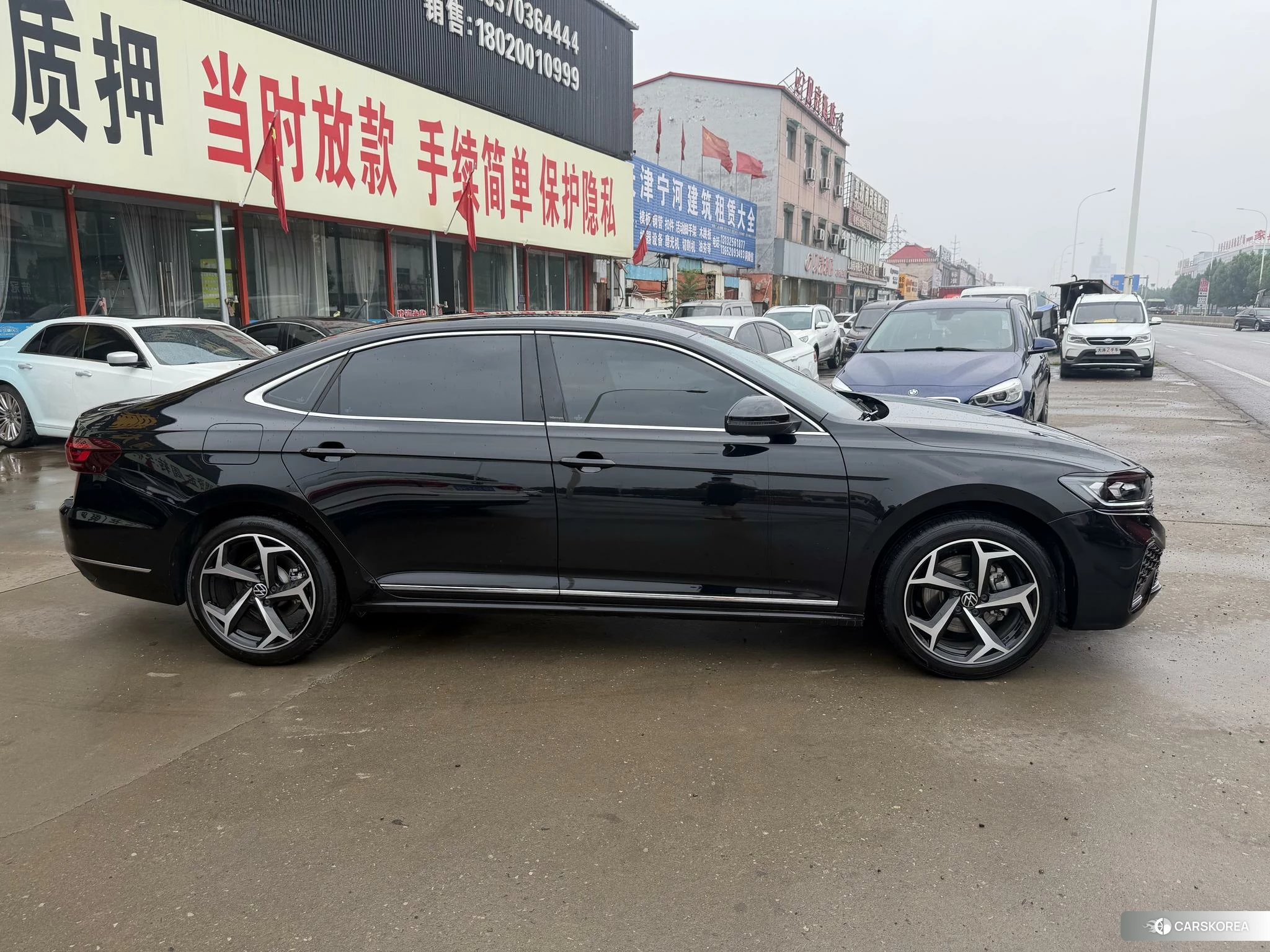 Volkswagen Passat 2025 Черный из Китая, фото 2