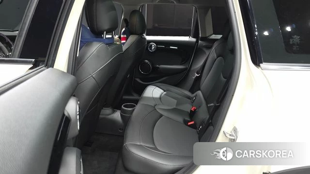Mini Cooper 2020 Жемчужный цвет из Кореи, фото 2
