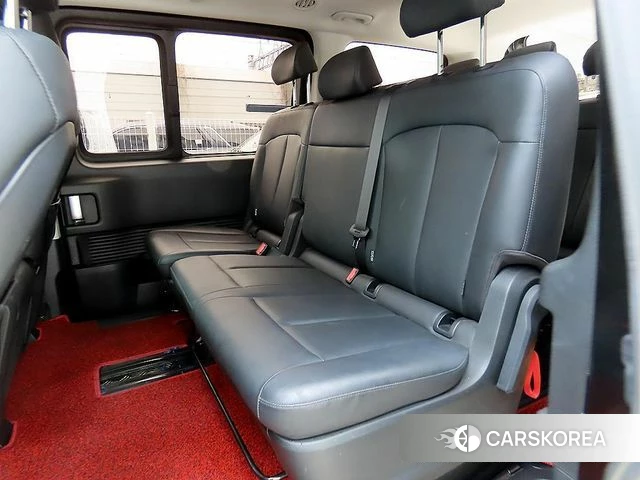 Hyundai Staria 2024 Серый из Кореи, фото 2