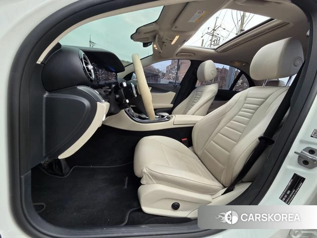 Mercedes-Benz E-Class W213 2018 Белый из Кореи, фото 2