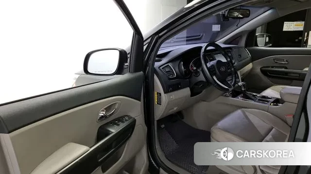 Kia The New Carnival 2018 Серый из Кореи, фото 2