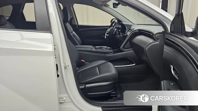 Hyundai Tucson (NX4) 2022 Белый из Кореи, фото 2