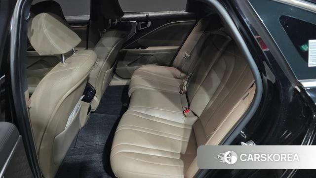 Kia K8 Hybrid 2022 Черный из Кореи, фото 2