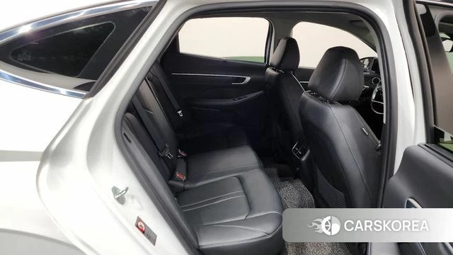 Hyundai Sonata (DN8) 2022 Белый из Кореи, фото 2