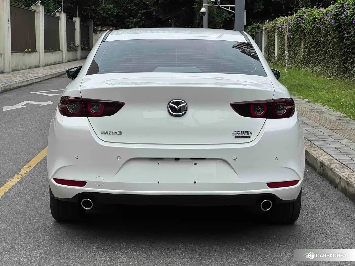 Mazda 3 2025 Белый из Китая, фото 2