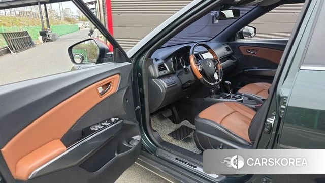 Ssangyong Tivoli Armor 2018 Темно-зеленый из Кореи, фото 2