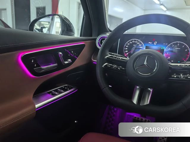 Mercedes-Benz GLC 2024 Черный из Китая, фото 2