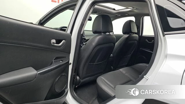 Hyundai Kona 2018 Белый из Кореи, фото 2