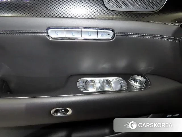 Genesis G90 (RS4) 2022 Черный из Кореи, фото 2