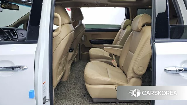 Kia The New Carnival 2019 Белый из Кореи, фото 2