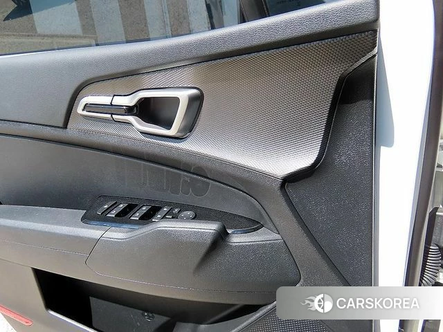 Kia Sportage 5th Generation 2024 Белый из Кореи, фото 2